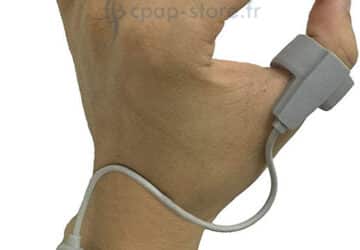 oxymetre-et-connecteur-pouce-checkme-viatom_cpap-store.ci_.jpg